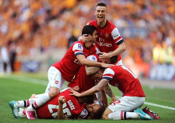 Ramsey chấm dứt “cơn khát” dài 9 năm cho Pháo Thủ ảnh 4