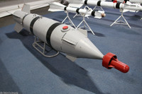 [ẢNH] Nga bất ngờ dùng siêu bom khoan núi để diệt khủng bố Syria