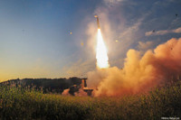 Tên lửa đạn đạo Hyunmoo-2 Hàn Quốc rơi phát nổ ngay khi phóng