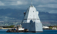 [ẢNH] Vượt sóng cao 6m, khu trục Zumwalt Mỹ phá tan mọi hoài nghi