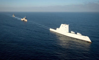 [ẢNH] Vượt sóng cao 6m, khu trục Zumwalt Mỹ phá tan mọi hoài nghi