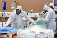 [ẢNH] Tốc độ lây nhiễm Covid-19 trên thế giới giảm gần 45%