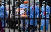 [ẢNH] Tốc độ lây nhiễm Covid-19 trên thế giới giảm gần 45%