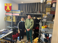 Cận cảnh kho hàng 