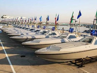 [ẢNH] Iran biên chế gần 350 xuồng cao tốc vũ trang