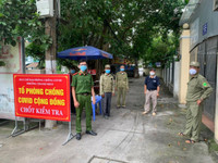 Ấm lòng tình quân, dân giữa những ngày tháng chống dịch