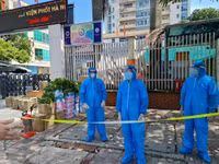 Ấm lòng tình quân, dân giữa những ngày tháng chống dịch