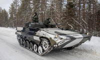 [ẢNH] Xe chiến đấu bộ binh chủ lực Liên Xô sản xuất đâm nhau tại Phần Lan