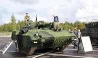 [ẢNH] Xe chiến đấu bộ binh chủ lực Liên Xô sản xuất đâm nhau tại Phần Lan
