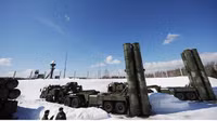 [ẢNH] Mỹ bất lực nhìn 'rồng lửa' S-400 Nga vào biên chế quốc gia Châu Phi