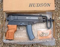 [Ảnh] Khẩu tiểu liên gắn bó với Anh hùng đặc công rừng Sác Lê Bá Ước suốt 42 năm