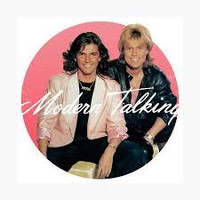 [Ảnh] Hai cha con ca sĩ Thomas Anders- Modern Talking thoát hiểm vụ cháy ôtô