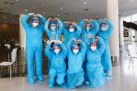 Hoa hậu Jennifer Phạm và Á hậu Huyền My hóa ‘thiên thần’ trong bộ phim về cuộc chiến chống Covid-19