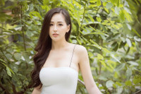 Đôi bạn thân Hoa hậu 'tái xuất' xinh đẹp trong hai phong cách thời trang khác biệt