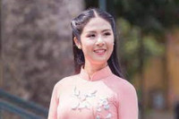 Đôi bạn thân Hoa hậu 'tái xuất' xinh đẹp trong hai phong cách thời trang khác biệt