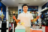 'Bật mí' về cuộc sống kín tiếng của hai cựu danh thủ Huỳnh Đức, Hồng Sơn