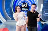 Cặp đôi hotgirl 'vạn người mê' của các chương trình về IELTS 