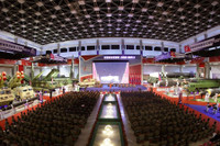 [ẢNH] Triều Tiên tổ chức triển lãm quốc phòng 