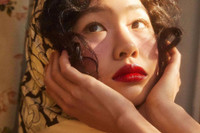 [ẢNH] Sức hút mãnh liệt của Jung Ho Yeon - mẫu nữ mang vẻ đẹp ‘độc, lạ’ trong ‘Squid Game’