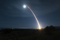 [ẢNH] Mỹ vừa phóng tên lửa đạn đạo có thể khuất phục cả S-400 Nga