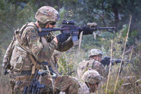 [ẢNH] Mỹ trang bị 117.000 súng M4A1, truyền nhân xuất sắc của súng M16