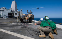 [ẢNH] Siêu tàu đổ bộ khổng lồ của Mỹ có nguy cơ bị vô hiệu hóa vì Covid-19