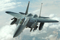 [ẢNH] ‘Đại bàng’ F-15E Mỹ vừa tấn công dân quân thân Iran tại Syria