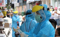 [ẢNH] Covid-19 nhiễm mới đột ngột tăng 6% trên toàn cầu