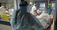 [ẢNH] Ca tử vong vì Covid-19 trên toàn cầu giảm 20%, hy vọng dịch sớm bị dập tắt