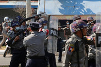 [ẢNH] Liên Hợp Quốc yêu cầu quân đội Myanmar lập tức dừng 'đàn áp' người biểu tình