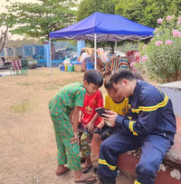 Những khoảnh khắc không quên trong thảm hoạ động đất ở Myanmar