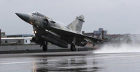 Chiến đấu cơ Mirage-2000 của đảo Đài Loan lao xuống biển