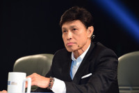 [ẢNH] Điều ít biết về người vợ trẻ đẹp kém 14 tuổi của danh ca Tuấn Ngọc