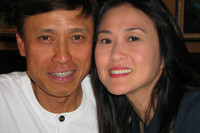 [ẢNH] Điều ít biết về người vợ trẻ đẹp kém 14 tuổi của danh ca Tuấn Ngọc