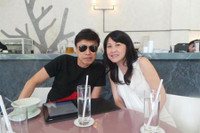 [ẢNH] Điều ít biết về người vợ trẻ đẹp kém 14 tuổi của danh ca Tuấn Ngọc