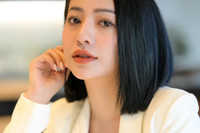 [ẢNH] Vẻ đẹp nóng bỏng, quyến rũ của 2 nữ ca sĩ ‘gây sốt’ tại ‘Rap Việt’