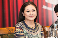 [ẢNH] Ca sĩ Như Quỳnh: Phía sau ánh hào quang là nỗi niềm của một người mẹ đơn thân