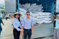 [ẢNH] Cuộc đời đầy nước mắt của Thuỷ Tiên - Ca sĩ kêu gọi quyên góp được hơn 60 tỉ đồng ủng hộ miền Trung