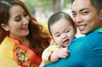 [ẢNH] Những mối tình ‘chị - em’ đình đám nhất nhì showbiz Việt