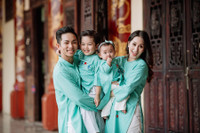 [ẢNH] Những mối tình ‘chị - em’ đình đám nhất nhì showbiz Việt