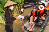 [ẢNH] Cuộc đời đầy nước mắt của Thuỷ Tiên - Ca sĩ kêu gọi quyên góp được hơn 60 tỉ đồng ủng hộ miền Trung