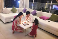 [ẢNH] Cuộc đời đầy nước mắt của Thuỷ Tiên - Ca sĩ kêu gọi quyên góp được hơn 60 tỉ đồng ủng hộ miền Trung