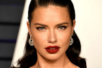 [ẢNH] Những ‘thiên thần nội y’ gợi cảm nhất lịch sử Victoria’s Secret