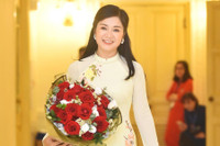 [ẢNH] NSND Thu Hà ở tuổi 51: Trẻ đẹp khó tin, tái xuất màn ảnh sau nhiều năm vắng bóng