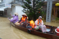 [ẢNH] Hội An ngập trong ‘biển’ nước do mưa lũ 