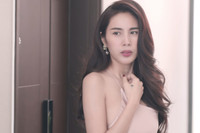 [ẢNH] Cuộc đời đầy nước mắt của Thuỷ Tiên - Ca sĩ kêu gọi quyên góp được hơn 60 tỉ đồng ủng hộ miền Trung