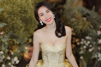 [ẢNH] Cuộc đời đầy nước mắt của Thuỷ Tiên - Ca sĩ kêu gọi quyên góp được hơn 60 tỉ đồng ủng hộ miền Trung