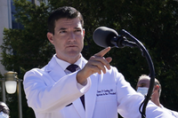 [ẢNH] Tranh cử Tổng thống Mỹ 2020: Những yếu tố giúp TT Trump có thể 