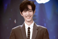 [ẢNH] Ngắm dàn 'nam thần' cùng Sơn Tùng M-TP lọt top 100 người đàn ông quyến rũ nhất thế giới 