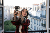 [ẢNH] Chiêm ngưỡng nhan sắc của Lily Collins - ‘nàng Bạch Tuyết’ xinh đẹp nhất Hollywood